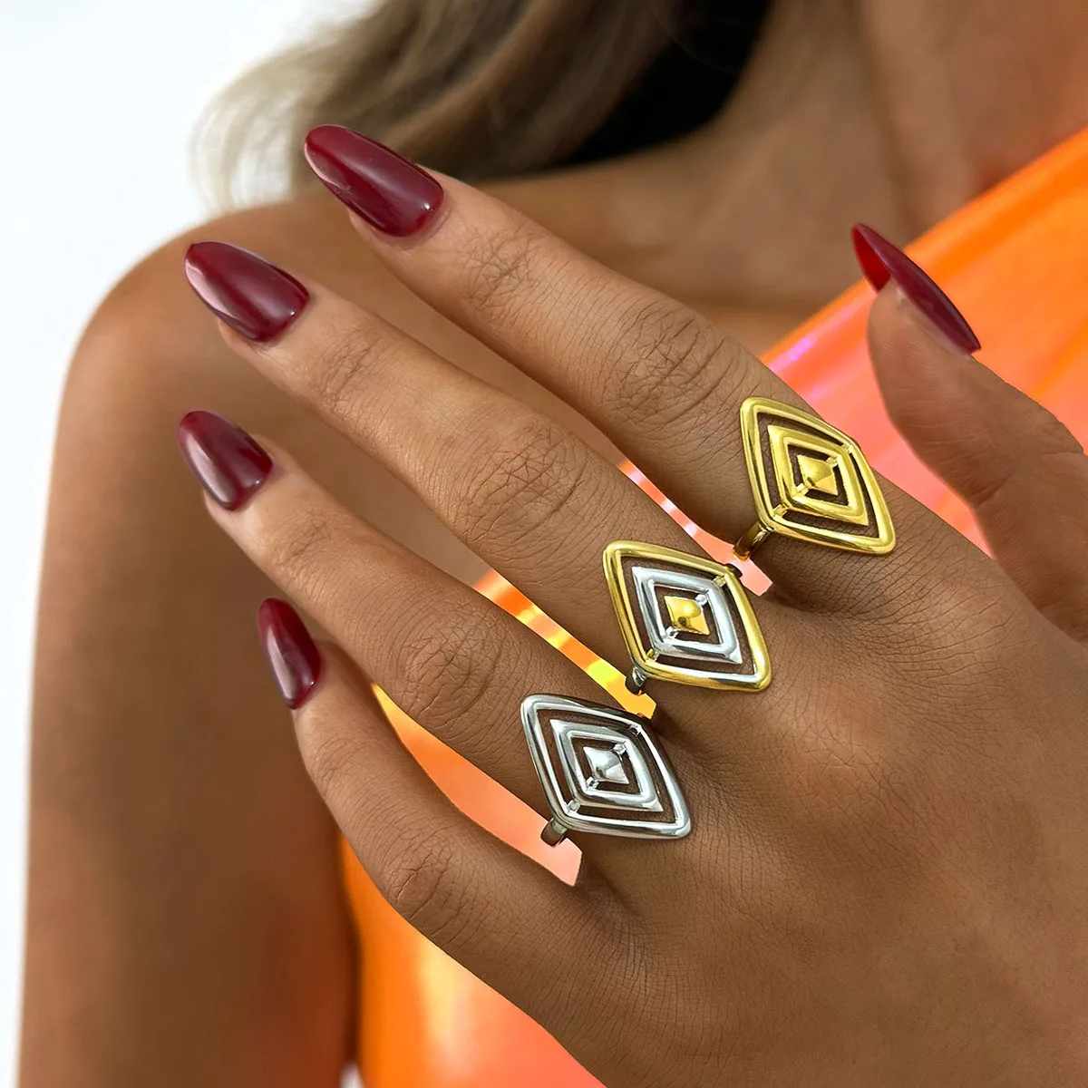 Vintage glatte 18K vergoldete Edelstahlringe für Frauen, geometrischer Kreis, Twist-Statement-Ohrring, Modeschmuck, Bijoux