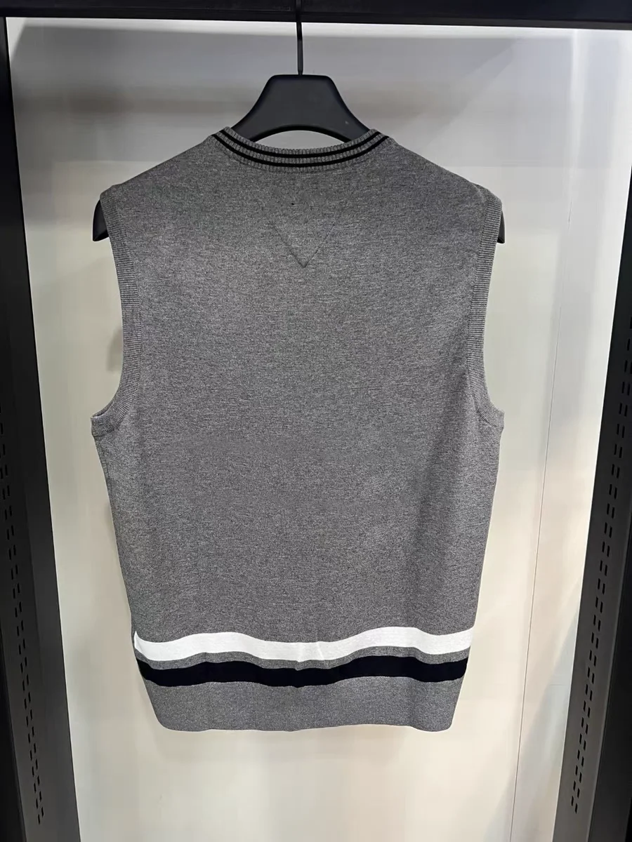 24 Autumn Men's Golf Clothing Round Neck Knitted Sleeveless Vest Top Casual Solid Color Versatile Fashionable Vest