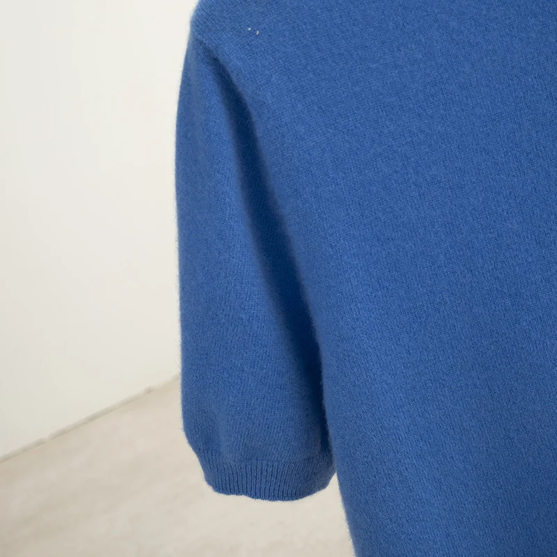 2024 Classic Seamless Pullover Men Knitted Pure Wool Sweater Round neck Short sleeve Medium thick style Soft warmth Anti-pilling 4