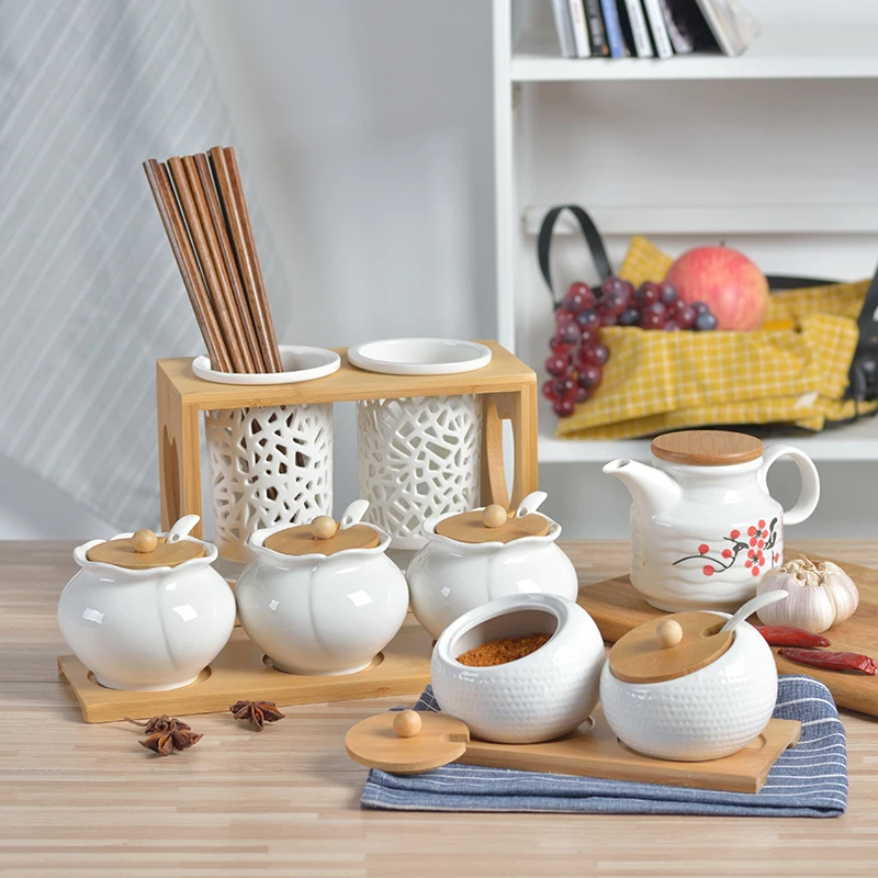 Ceramic Condiment Set with Golf Seasoning Bottle