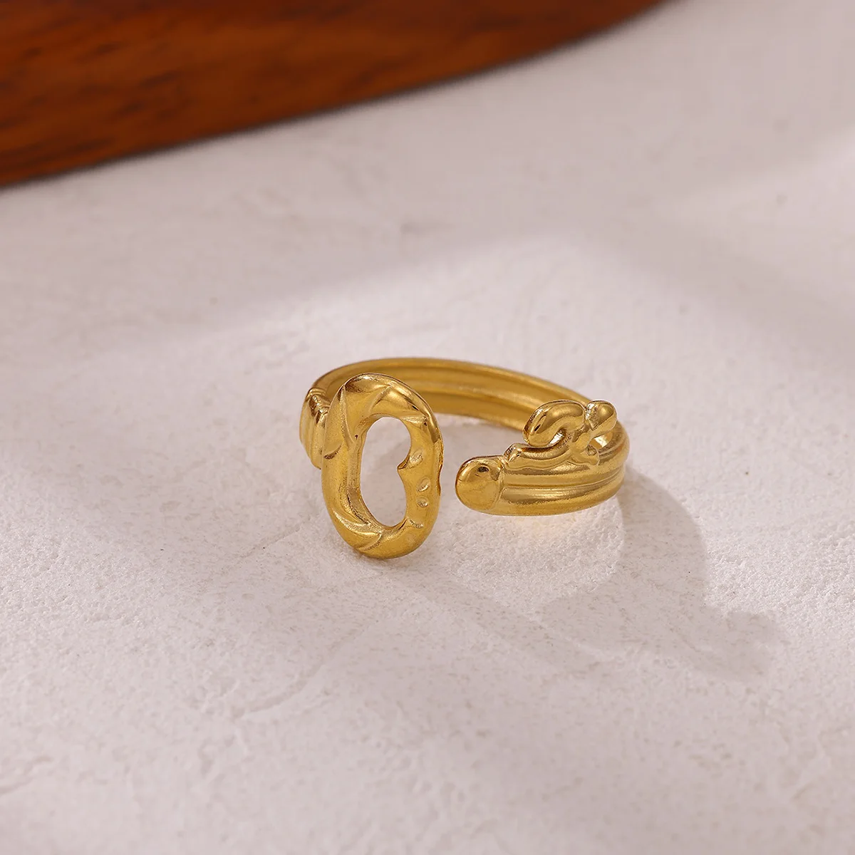 Gold Minimalist Infinity Ring - Elegant Stainless Steel Jewelry