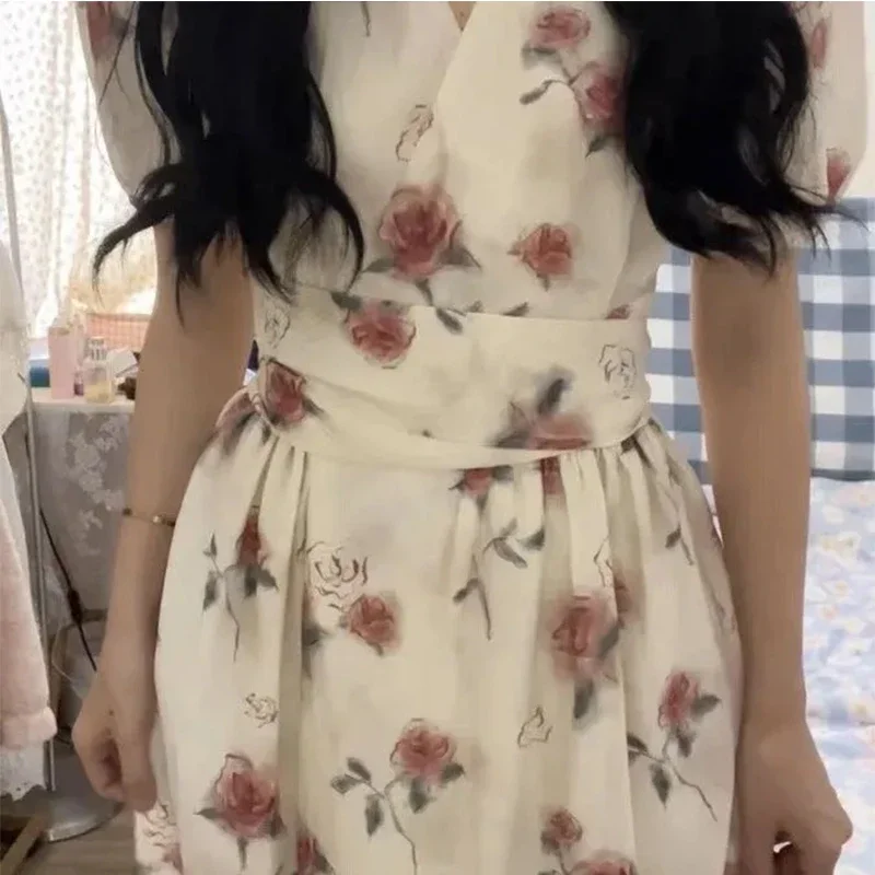 프랑스 프렌치 빈티지 여성 스타일 원피스, 허리 조임, 용수철 여름 원피스, 한국 패션 장미, 우아한 원피스, 2024 신상