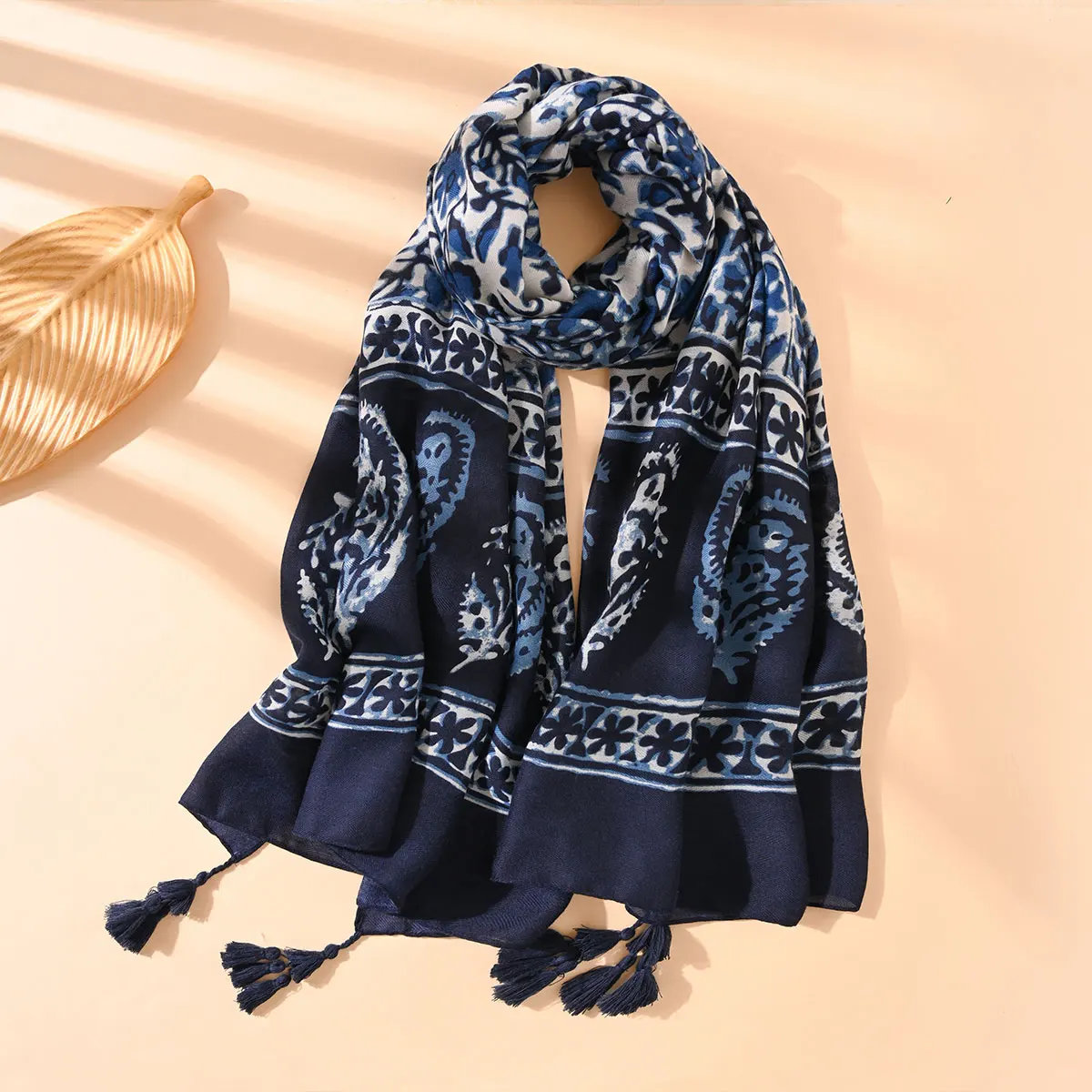 New Style Women Elegant Floral Scarves multicolour Shawls Bandana Fashion Design Hawaiian Style Tassel Sun Protection Shawls