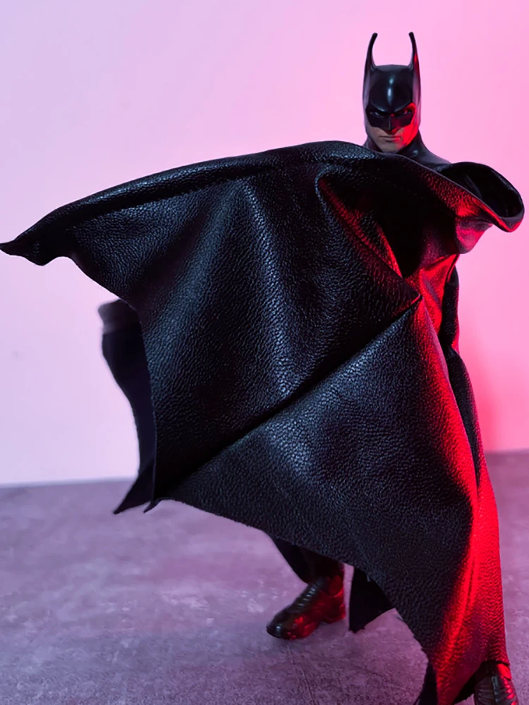 【79cm 特大バットマン 】フィギュア マント付き 79cm 特大バットマン 】フィギュア マント付き（超人集結！発売