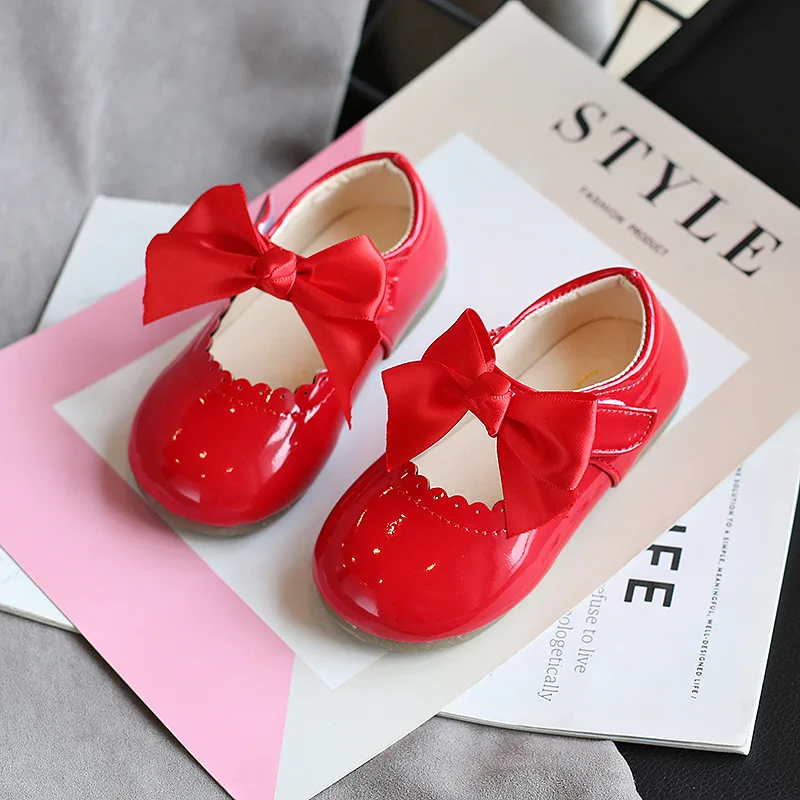 Girls Leather Shoes For Children Fashion Princess Shoes Kids Baby Party Patent Leather With Bow Students Single