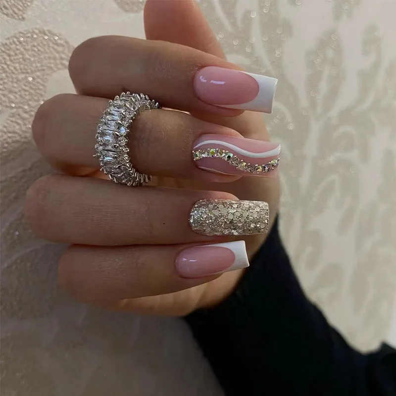 Paillettes Bianche Francesi Argento Indossabili Nail Art Strass Finito Unghie Finte Unghie Finte A Forma Di T Corte Premere Sulle Unghie Con Colla