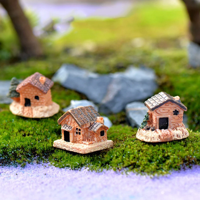 

1pcs random Resin House Miniature Figurines Garden Decoration Outdoor Accessorie