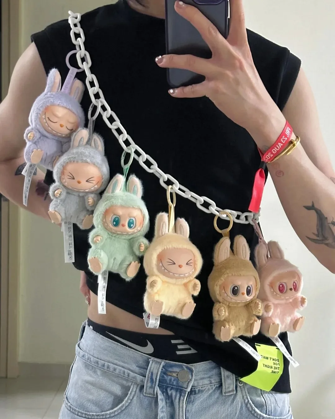 PopMart Labubu Sitting Party Yan Baba 2.0 Pendant Keychain – Genuine Collectible Gift Toy 1