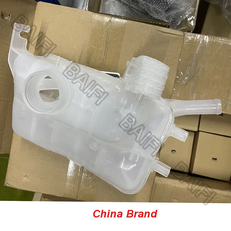 BAIFI Coolant Reservoir Expansion Kettle Antifreeze Water Tank Bottle 217100005R For Renault Fluence 2011-coolant expansion tank