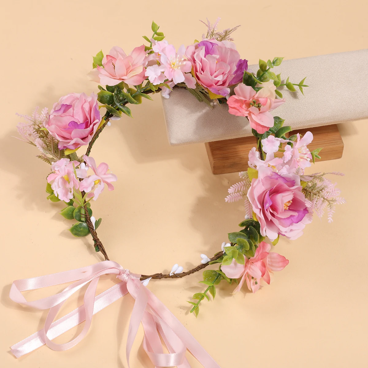 숲풍의 핑크와 퍼플 그라데이션 인조 꽃 화환 머리 장식, 신부 여행 사진 촬영 헤어 액세서리, 조절 가능한 리본 헤어밴드