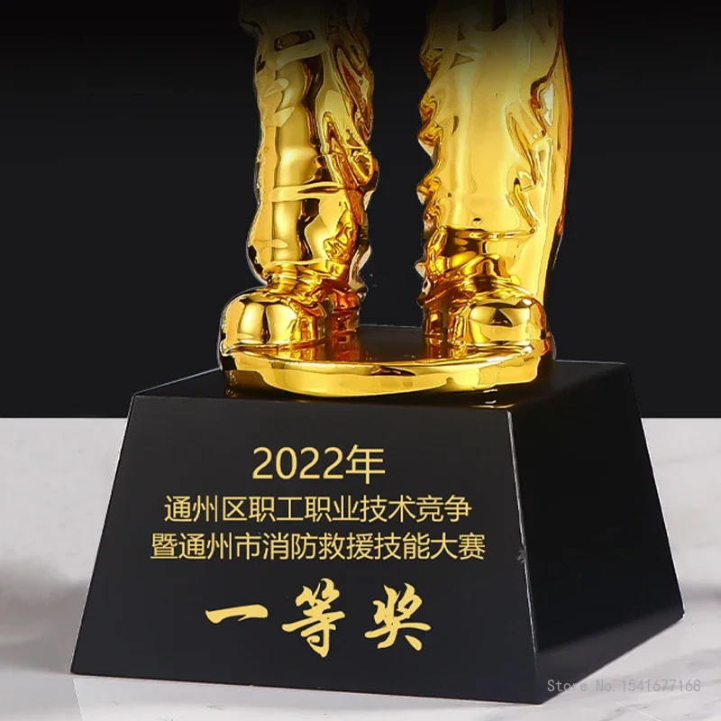 Customized Resin Firefighter Trophy Crystal Trophy Soldier Souvenirs Martial Arts Competition Home Decor Gold Silver Copper, 1Pc
