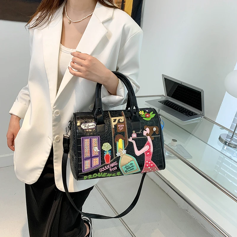 Boston Bags Women's Retro Fashion Shoulder Underarm Bag