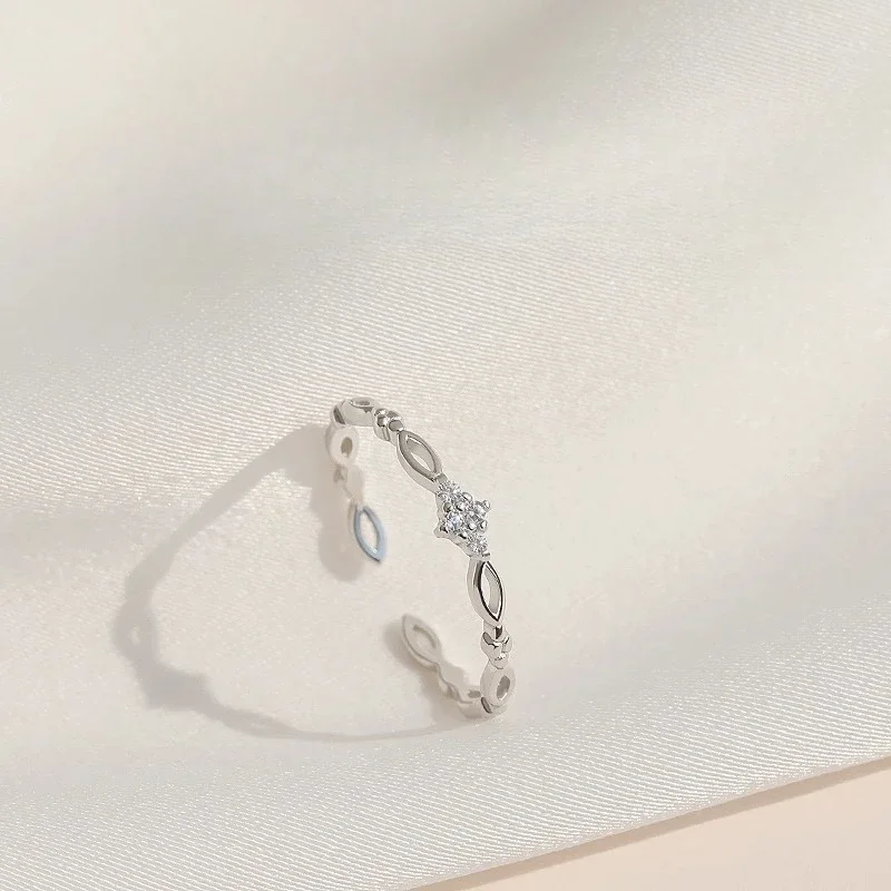 Silver Color Geometric Four Leaf Clover Zircon Adjustable
