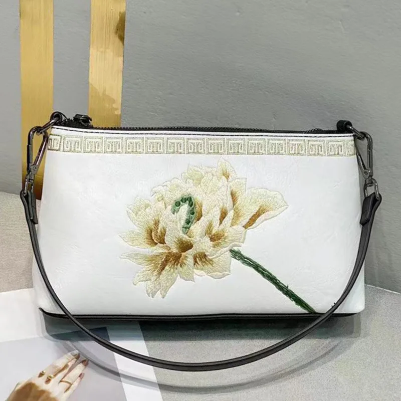 

Luxury Leather Simple Crossbody Messenger Bag Ladies 2023 Retro Flower Embroidery Cheongsam Shoulder Bags Women
