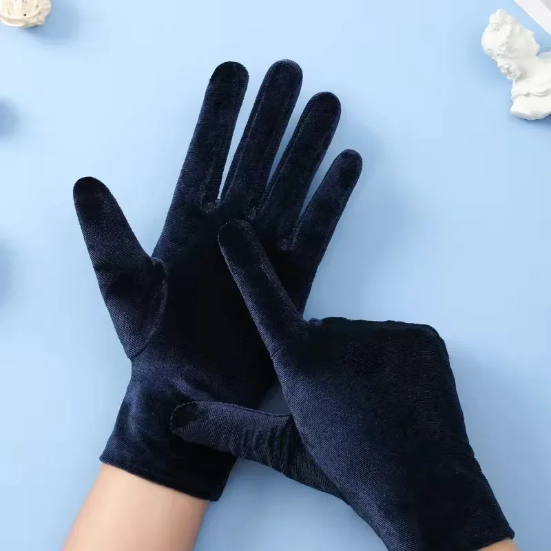 Short Opera Velvet Gloves for Women Flapper Stretchy Wrist Length Banquet Gloves Tea Party Costume Christmas Accessories