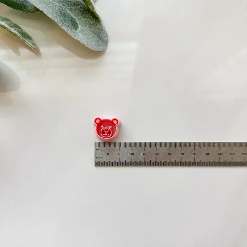 DW11 bear
