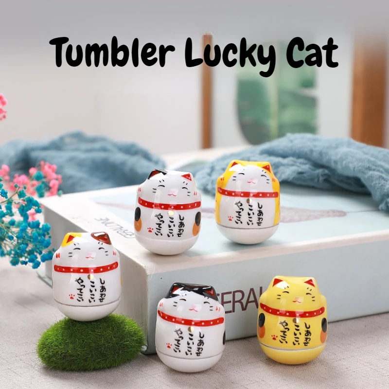 Ceramica Maneki Neko Home Decor Cartoon Giapponese Lucky Cat Tumbler Feng Shui Ceramica Fortune Cat Statue Room Decor Accessori