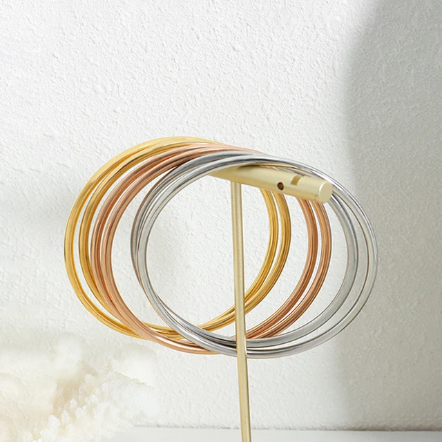 Fashionable Stainless Steel Bracelet For Women Round Minimalist Elegant Gold Color Bracelet Women's Accessories Popular Jewelry 2