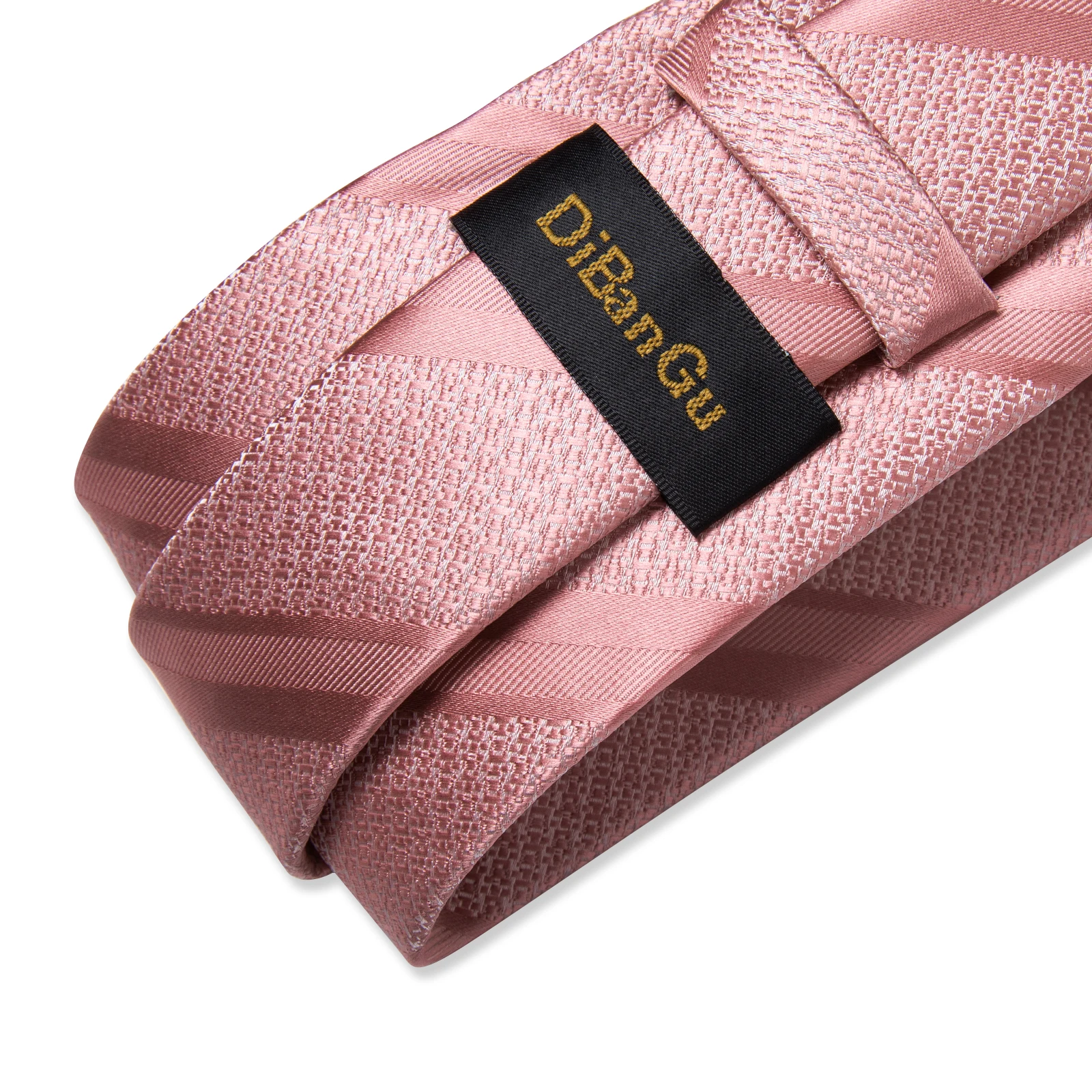 Рисунок 6 - Набор из шелковых галстуков и запонок