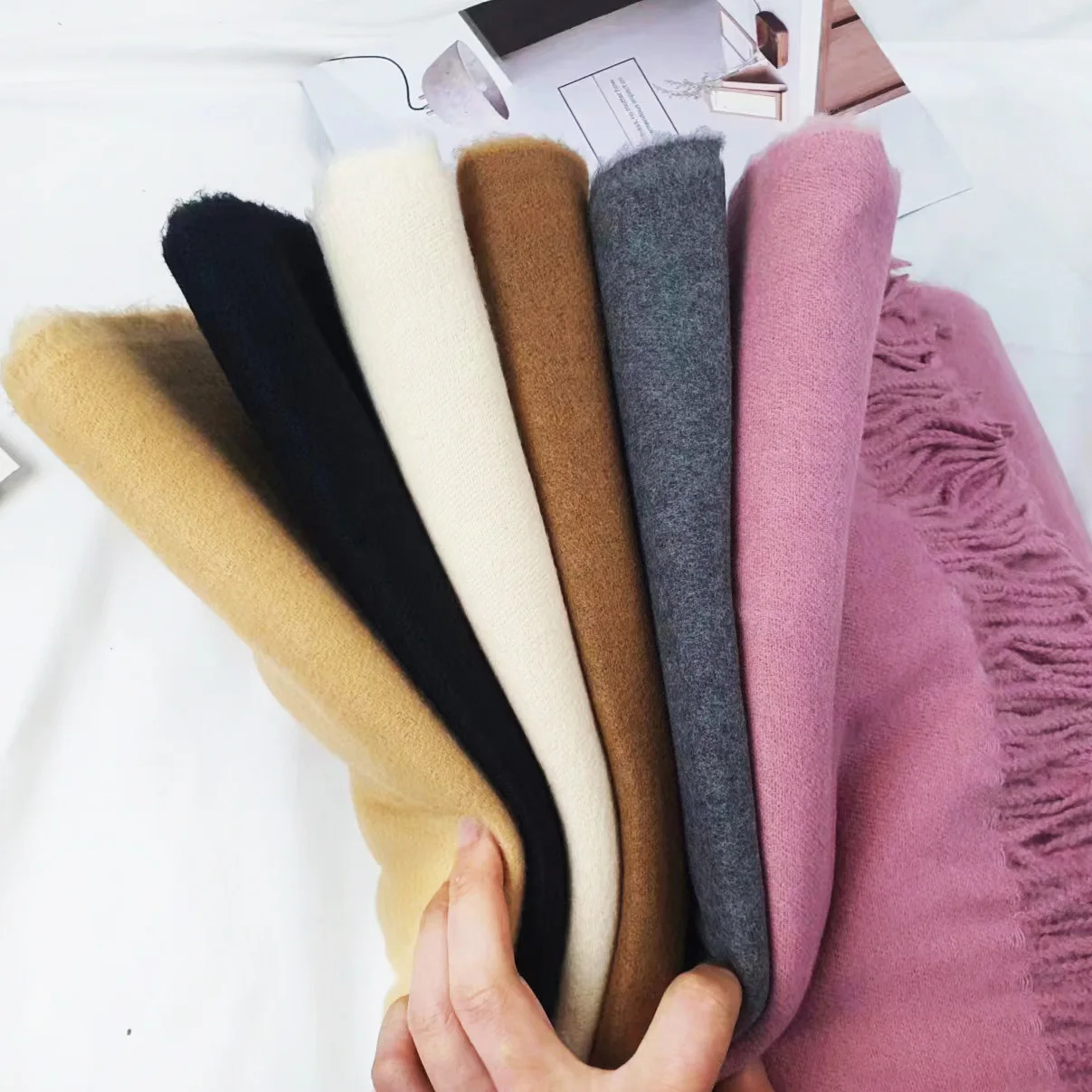 Solid Women Cashmere Scarf Pashmina Shawls and Wraps for Evening Dresses Travel Office Winter Warm Blanket Soft Long Scarves