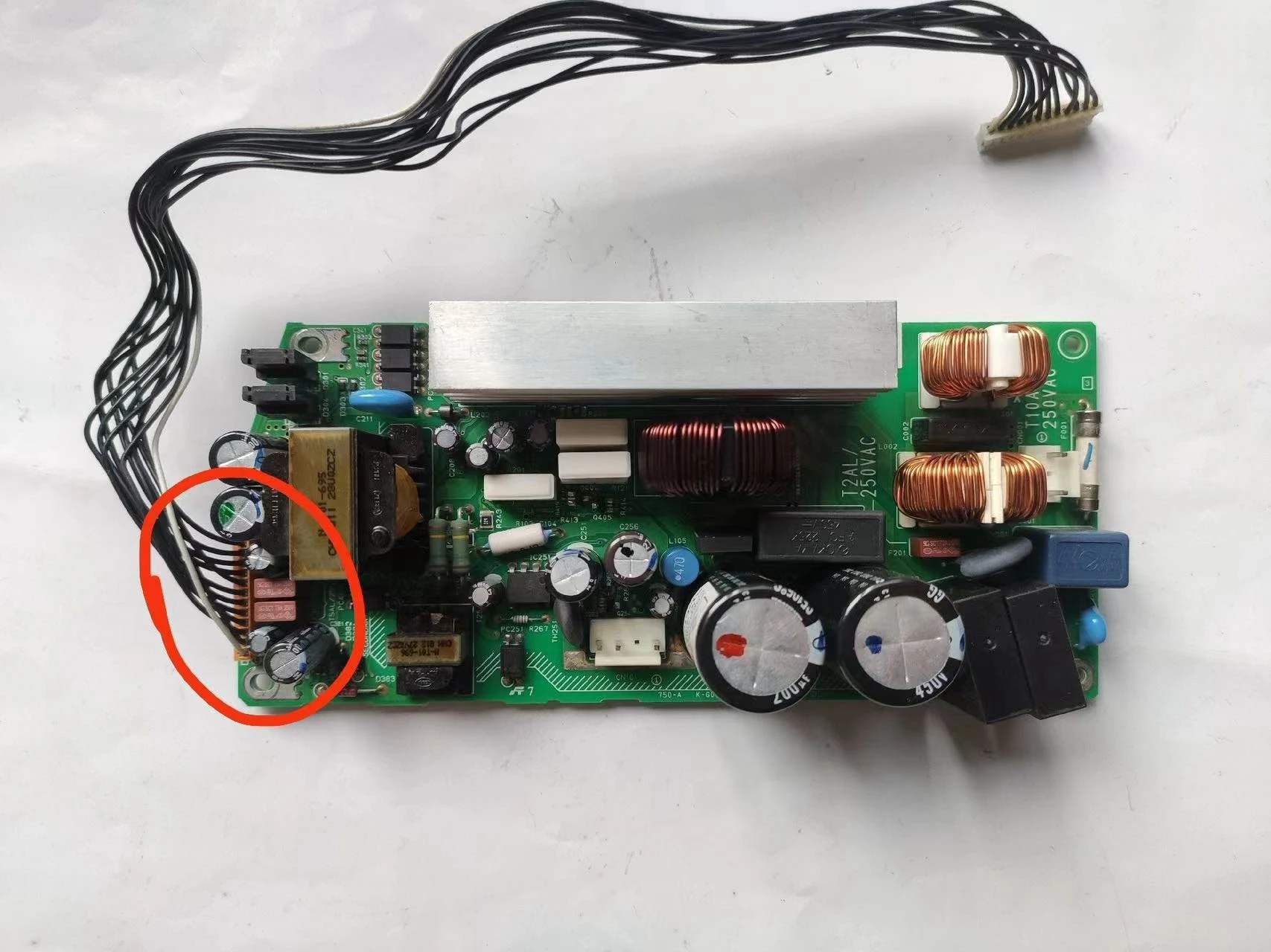 

Балласт проектора ZSEP822I подходит для проектора CH-TW8200/TW8200W/TW9200/EH-TW3300C/TW3700C/TW3850C/TW3200/TW3600