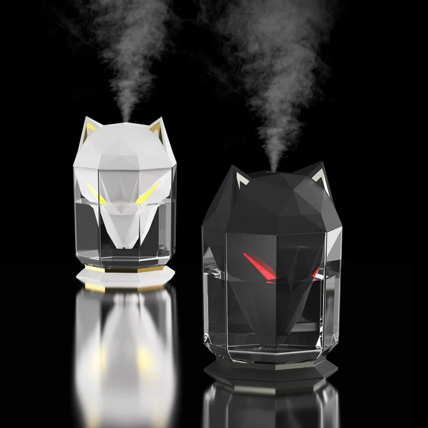 Portable and Color-Changing LED Light Wolf Air Humidifier for Ultimate Relaxation! High-Efficiency 600ML USB Diffuser with Essen 2