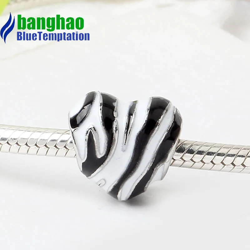 wholesale DIY Fashion Zebra pattern Charm for making accessories for jewelry alloy pendants bracelets beads E15-26