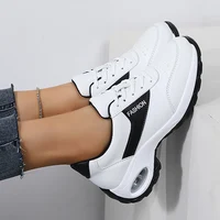 Hot Selling Women's Thick Sole Casual Sneakers Women Fashion Vulcanized Shoes Designer Trainers Platform Lace Up Walking Shoes 4