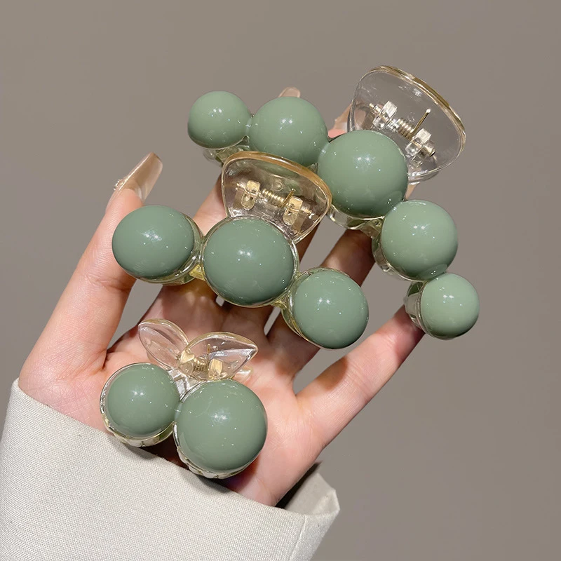 

2023 New Small Fresh Green Pearl Scratch Clip Female Back Of The Head Plate Hair Clip Shark Clip Headdress Hairpin