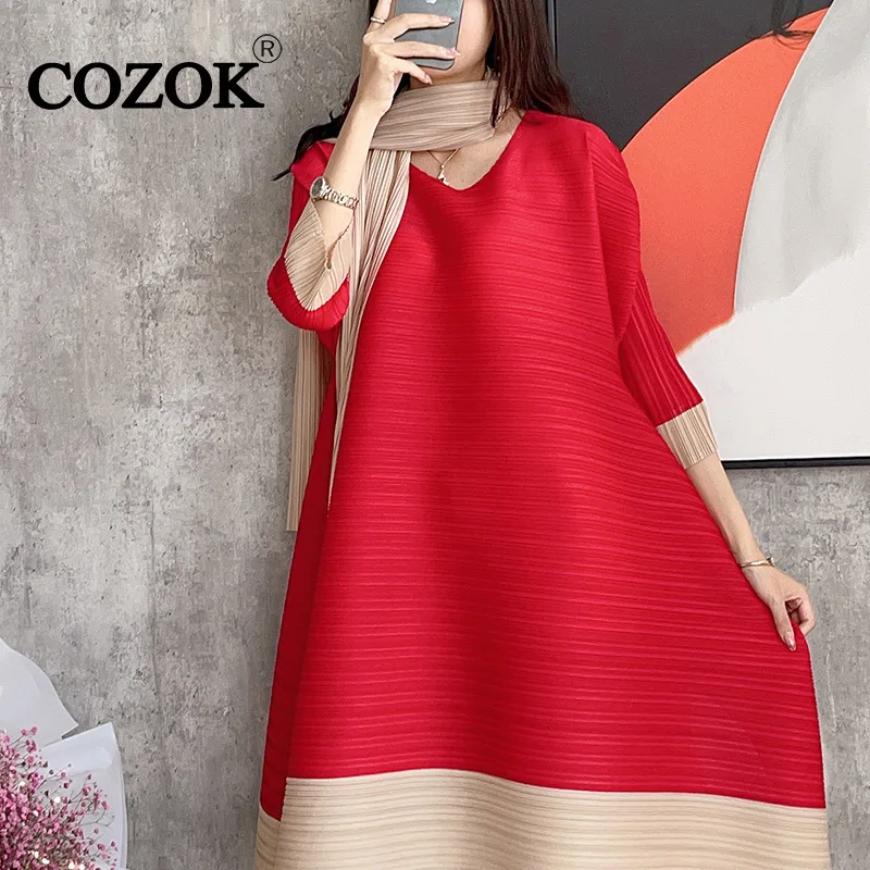 

COZOK Pleated New Elegant Dress+Fashion Scarf Women's Color Block Patchwork Loose Petal Sleeve O-Neck Knee-Length Dresses WT774