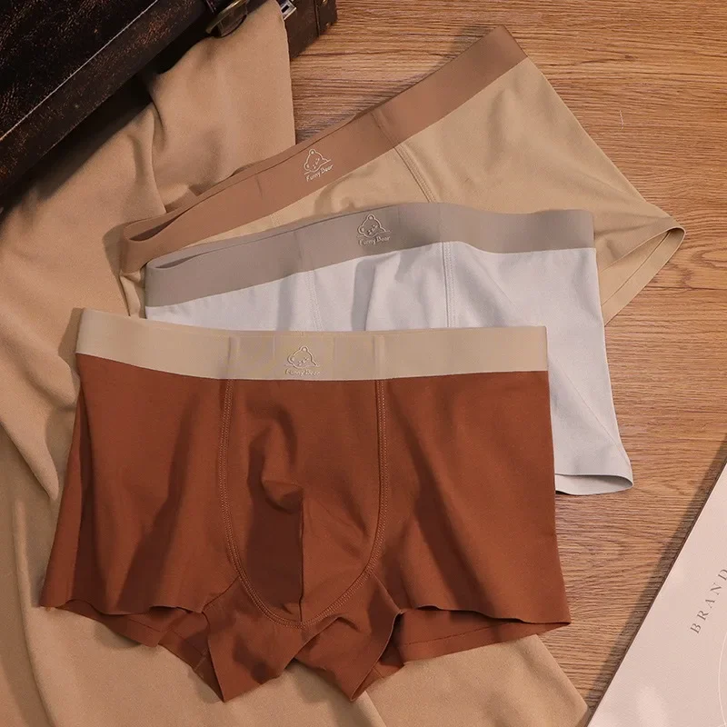 

New retro Hong Kong style cotton underwear seamless solid color boyshort waist boxers A must for a tough man