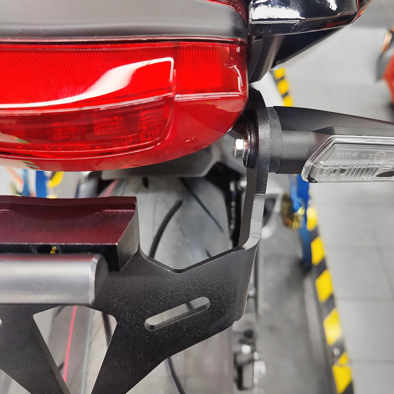 Schwanz Ordentlich Für Honda CBR650R CB650R 2021-2024 Fender Eliminator Kit CBR 650R CB650 R Kennzeichen Halter Rücklicht halterung Ordentlich – Detail 4