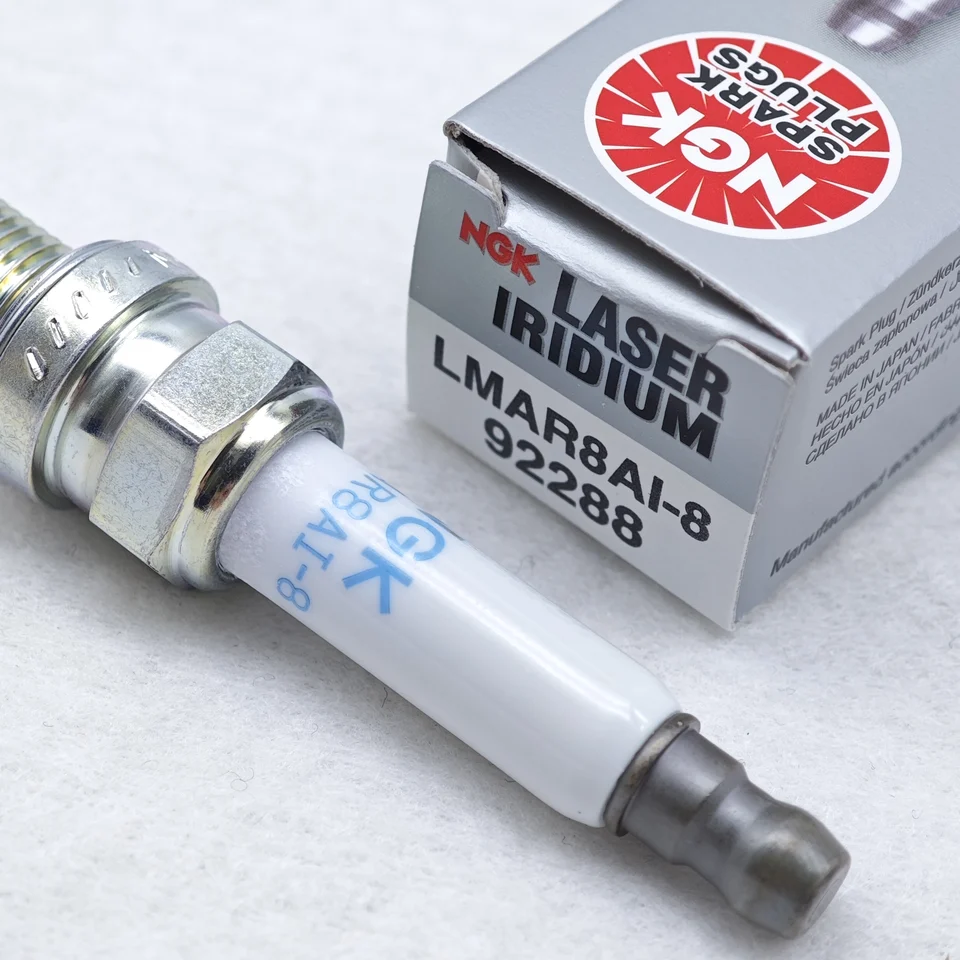 専用 NGK LMAR9AI-8レーザーイリジウムスパークプラグ。