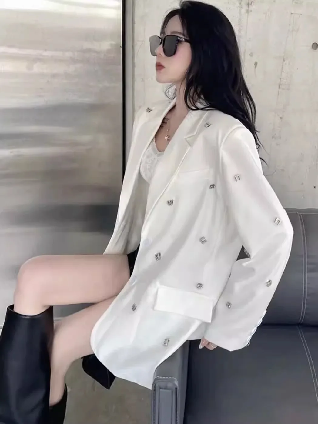 Women Casual Blazer Jacket With Letter Embellishment Design Spring Autumn New Long Sleeve Single Breasted Loose Suit Coat Female 6