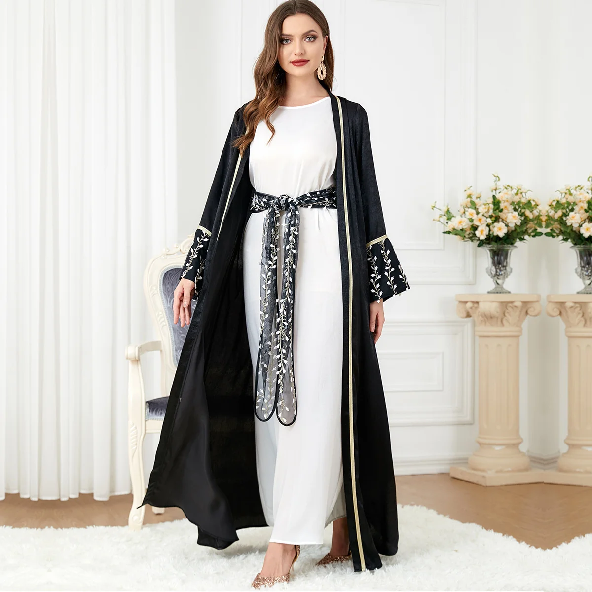 

Muslin Kaftan 2 Pieces Set Muslim Women's Suit Long-sleeved Abaya Dress Black White Abaya With Belt Fashion Slim Long Dress