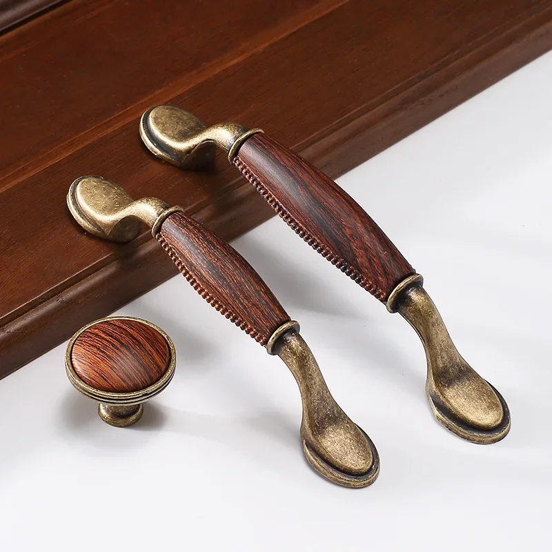 Antique Bronze Solid Wood Cabinet Handles Vintage Drawer Knobs Wardrobe Door Handles European Furniture Handle Hardware