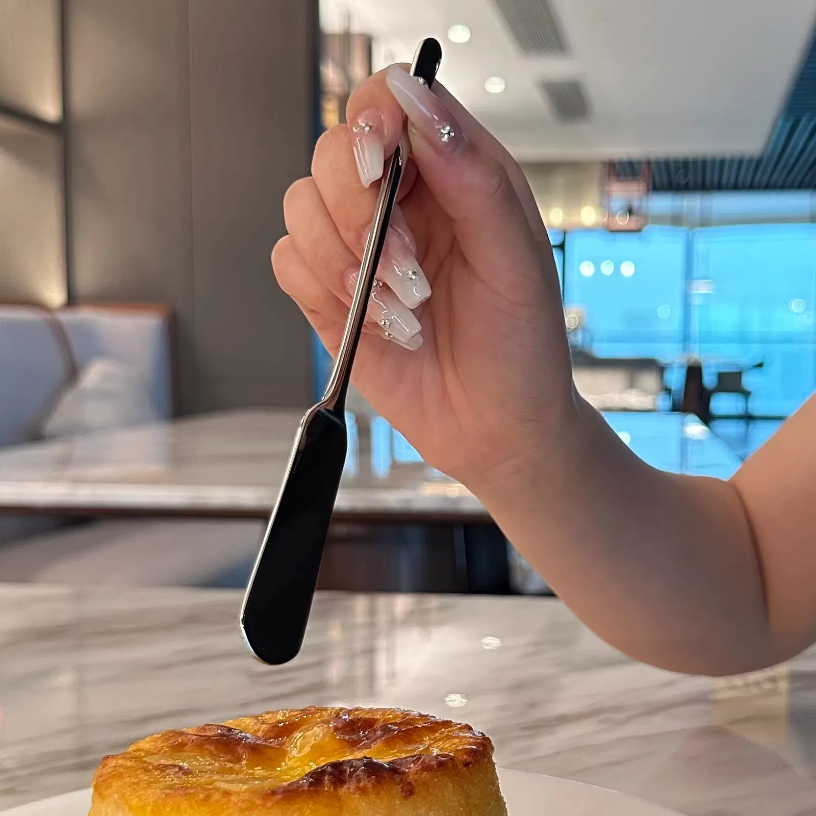Description Picture 4 of item1pc Butter Knife Stainless Steel Jam Cheese Knife Cutlery Cutter Dessert Knife Cream Scraper Baking Tool Kitchen Accessories