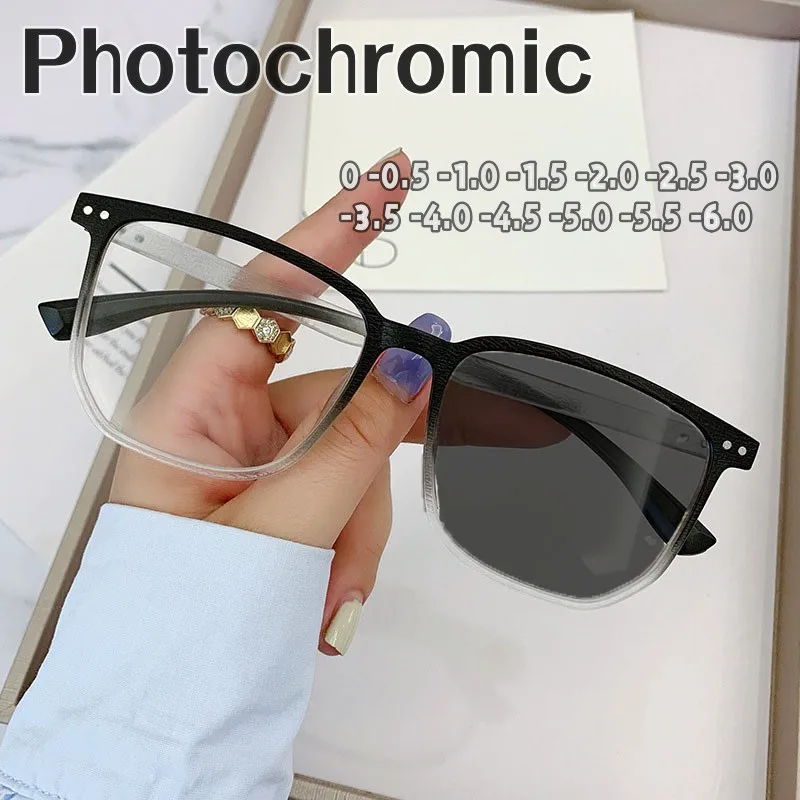 

Blue Light Blocking Photochromic Eyeglasses Women Myopia Glasses Square Frame Color Changing UV400 Prescription Eyewear 0To -6.0