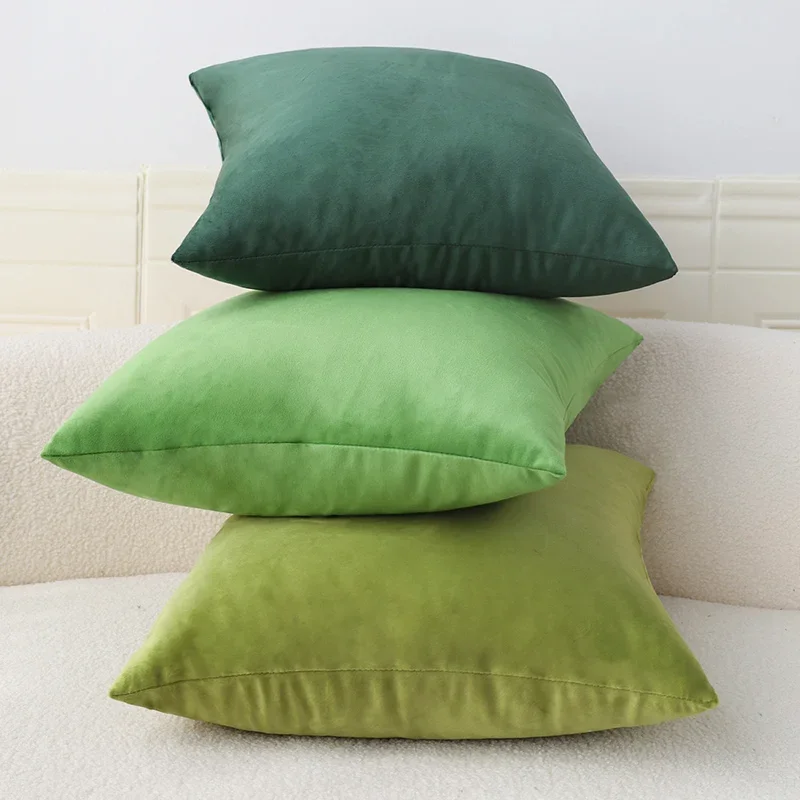 Emerald Velvet Decorative Pillowcase - Luxurious 18x18 Inch Accent