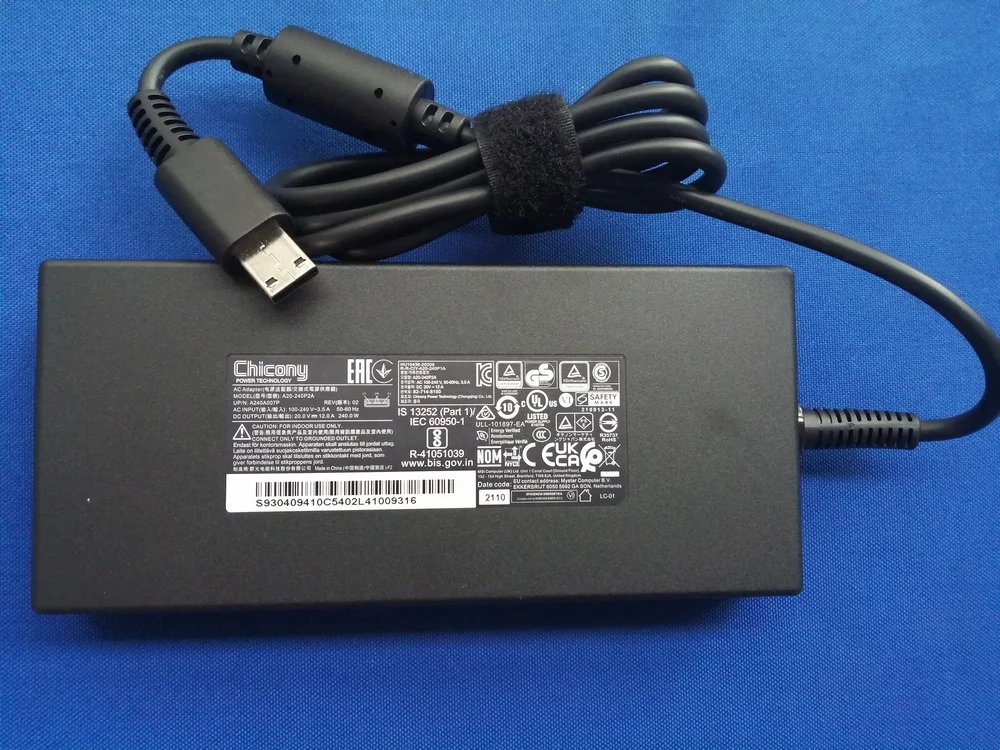 Новый оригинальный адаптер и шнур для MSI GE66 Raider 11eu-492th A20-240P2A Chicony 240 Вт 20 в |