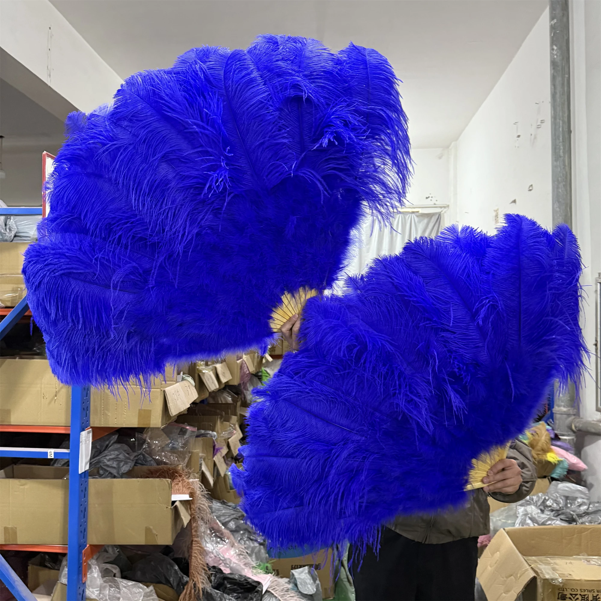 Left right Hands Blue Ostrich Feather Held Folding Fan 13 Bone 100CM/130CM for Wedding Carnival Stage Dance Party Decoration