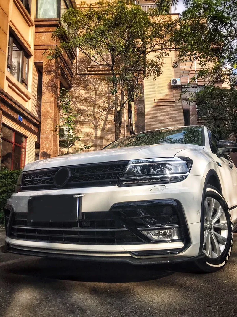 車フロント黒ハニカムレースグリルフォルクスワーゲンvwティグアンl 