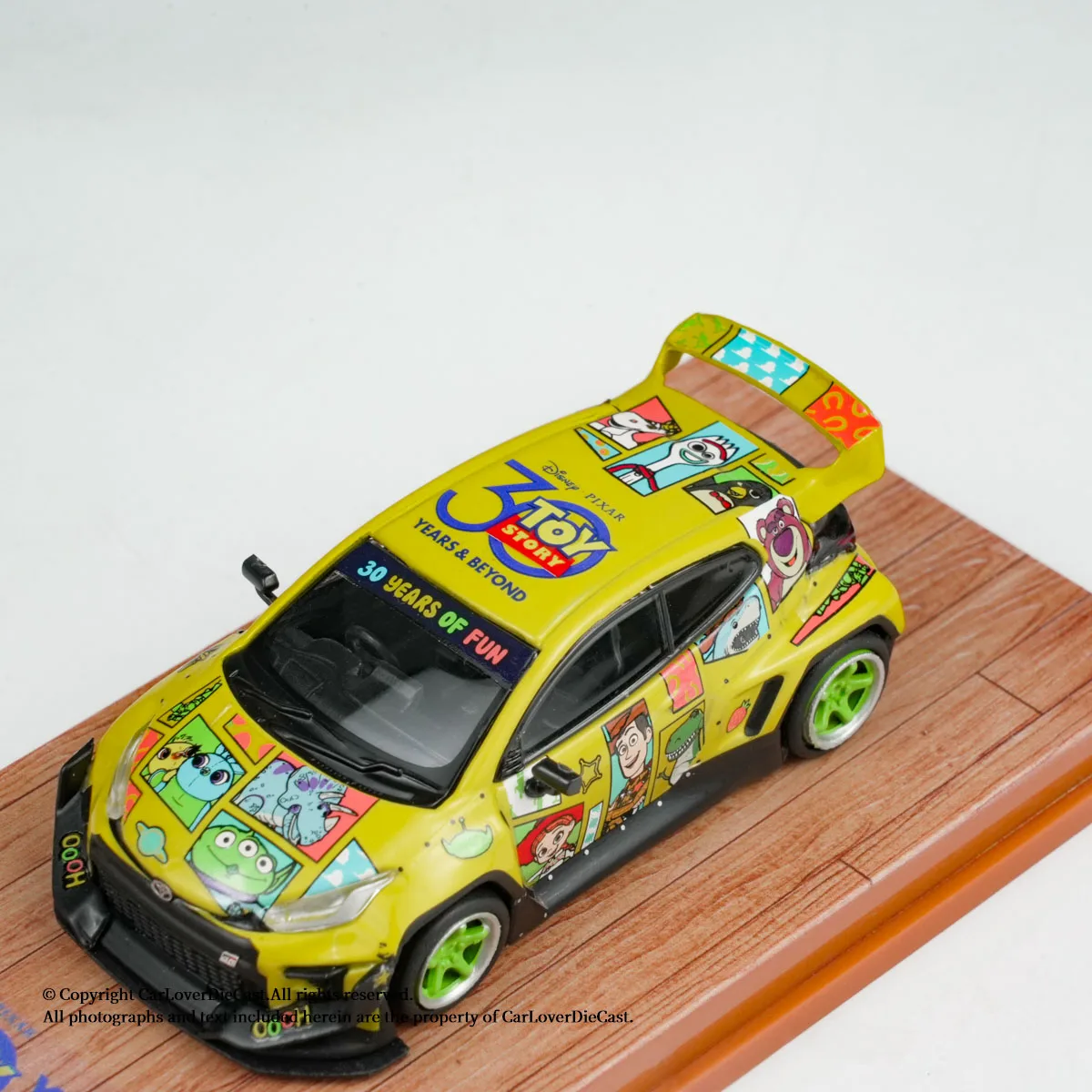 스톡스 TW 1:64 미니카 판뎀 토요타 GR 야리스 토이 스토리 30주년 기념 합금 다이캐스트 자동차 소년 선물