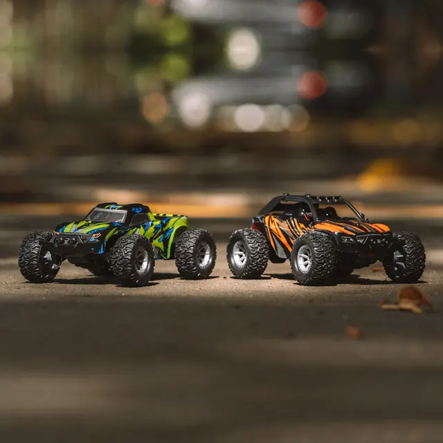 ZWN 1:16 / 1:32 4WD RC Car With LED Lights 2.4G Radio Remote Control Car Drift Off-Road Driftmonster Trucks Toys for Boys 6