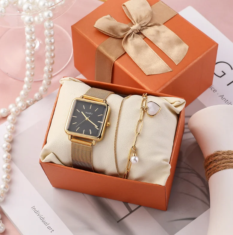 Ladies Quartz Watch 2 Piece Watch Set Simple Casual IPG Electroplating Watch Titanium Steel Jewelry