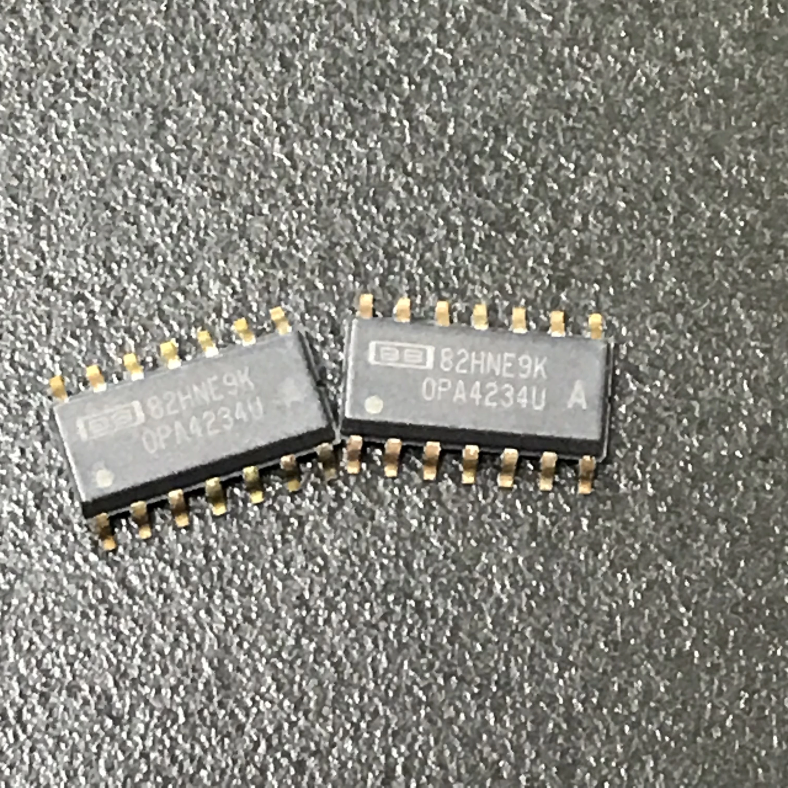 

Opa4234ua Quad, 1.8V, 35Μa/ Amp, Micropower, Precision, Zero Drift CMOS Op Amp 14-Soic -40 To 85 New Original In Stock