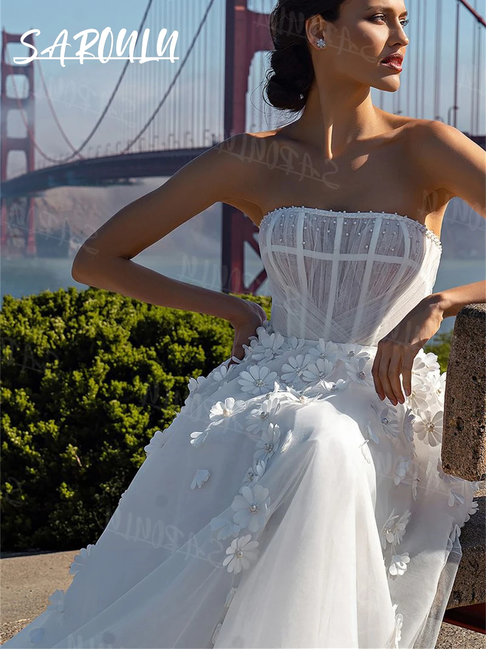 Рисунок 4 - Женское свадебное платье с квадратным вырезом