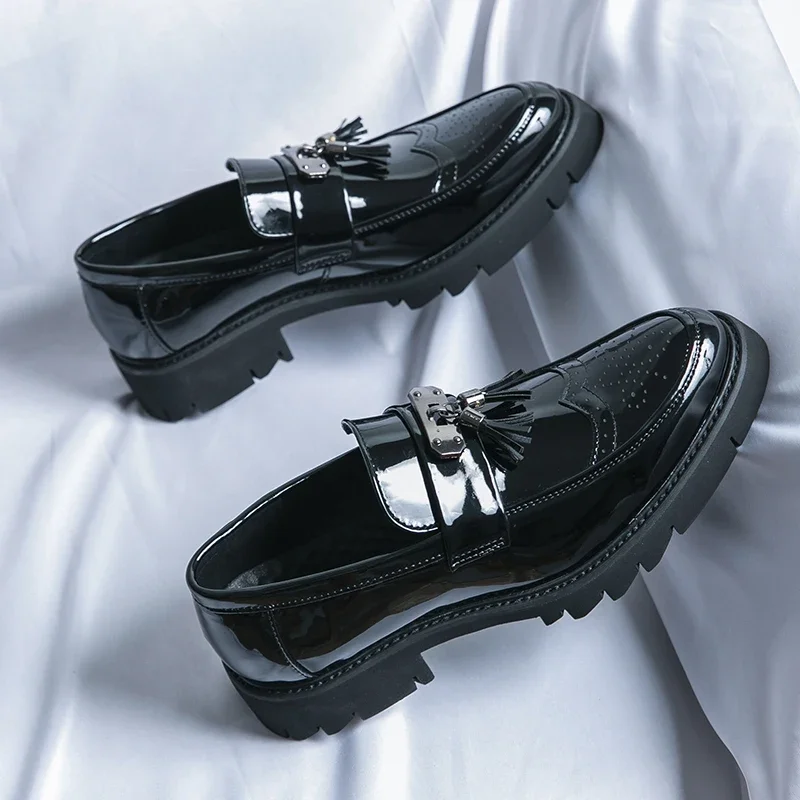New Black Loafers Men Patent Leather Shoes Tassels Breathable Slip-On Solid Casual Shoes Handmade  Size 38-46