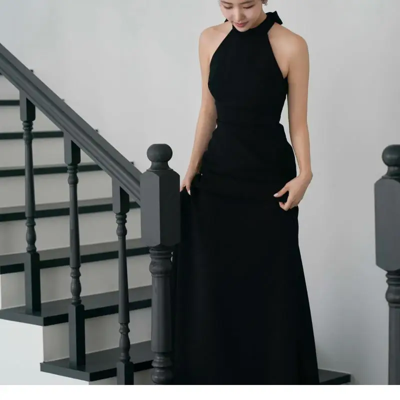 Classic Black Mermaid Dress With Small Train New Halter-neck Elegant Wedding Dresses Sexy Backless Evening Dress Customized
