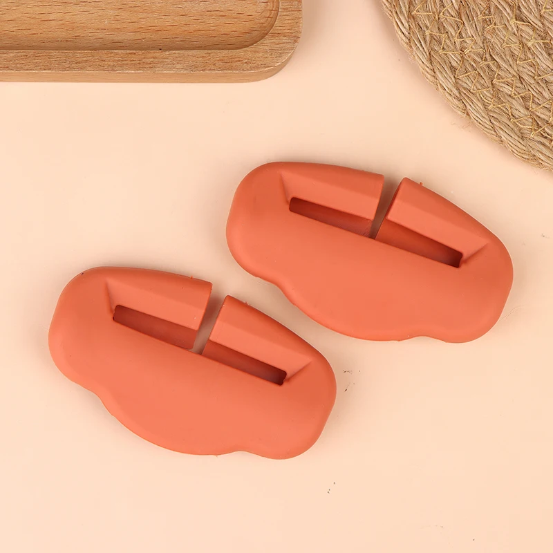 2Pcs Silicone Seat Belt Buckle Cover Anti-Scratch Rubber Car Seat Buckle Protector Clip Protection Cover Universal For SUV Sedan